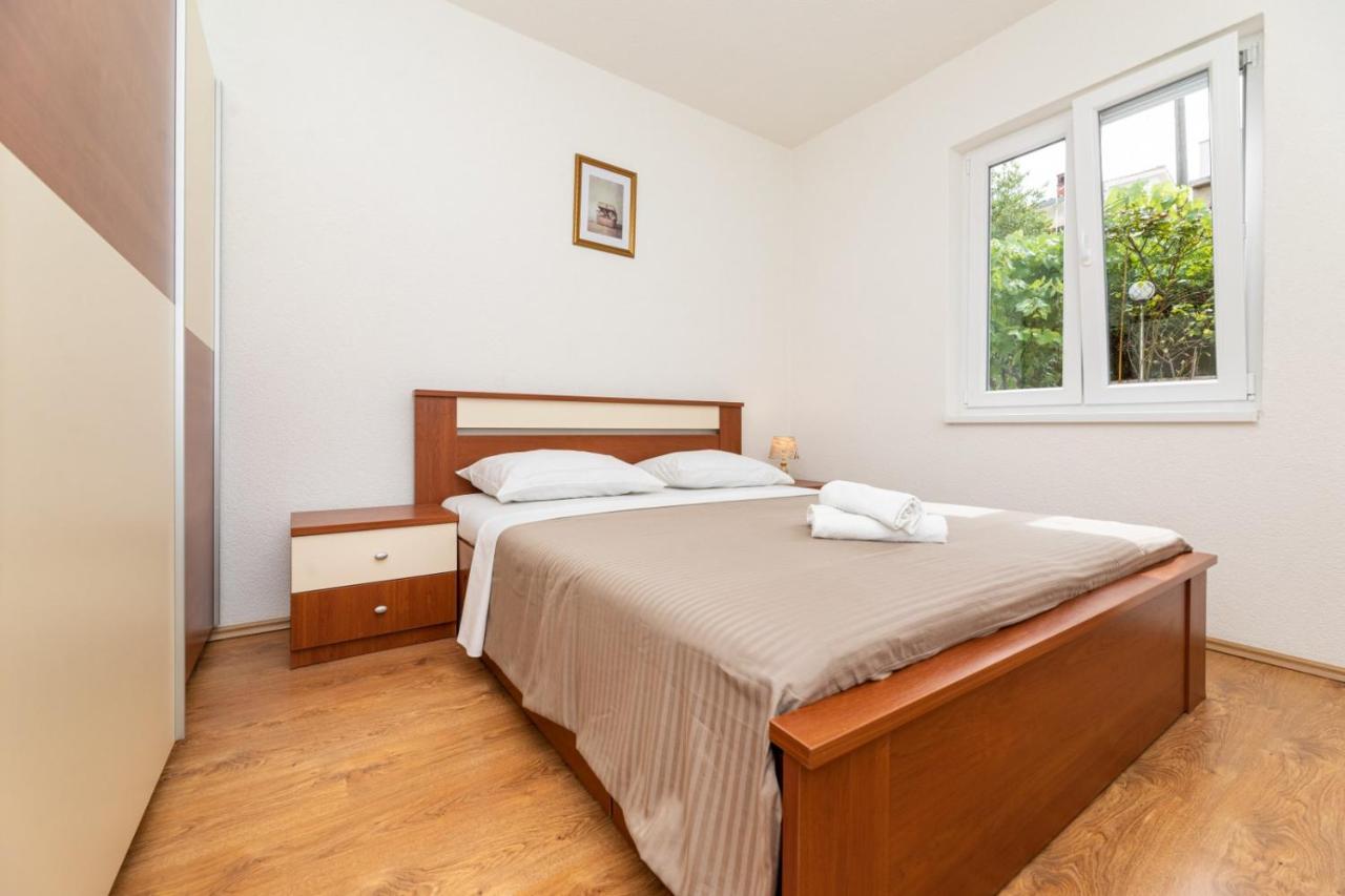 Apartmani Jasarevic Šilo Exterior foto