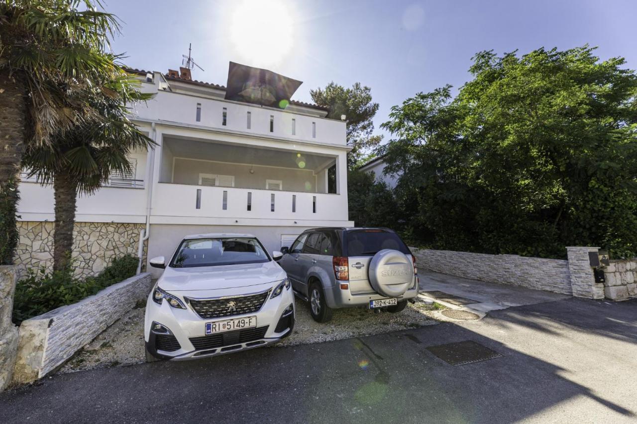 Apartmani Jasarevic Šilo Exterior foto